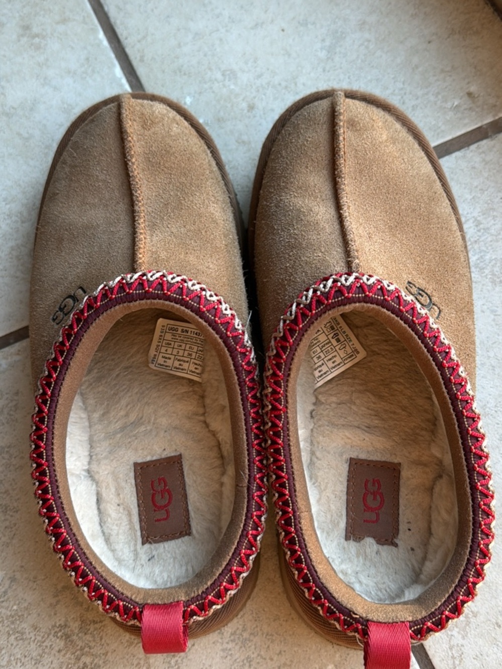 UGG Kids Chestnut Suede Slip-On Slippers